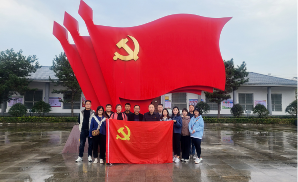 市文旅公司3月份新聞稿（一），?；⑸? 一路同行--駐馬店市文化旅游發(fā)展有限公司開展團建活動117.png