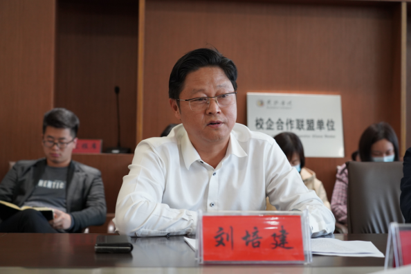 能力作風(fēng)建設(shè)年質(zhì)效評估新聞稿（陳主任、主席修改版）236.png