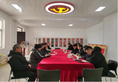 1.15市產(chǎn)投集團(tuán)赴邢寨慰問(wèn)簡(jiǎn)報(bào)(2)176.png