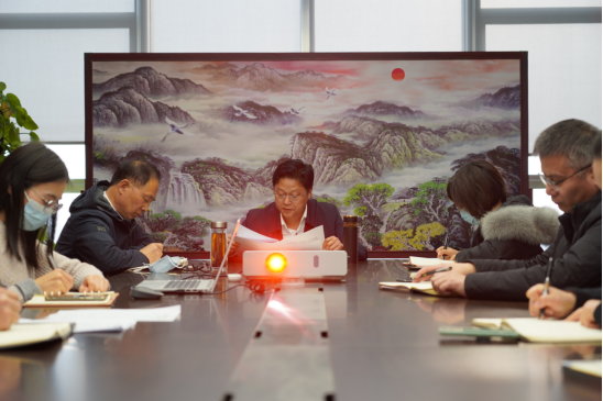 2.6市產業(yè)集團開展集中學習五屆市紀委三次全會精神活動236.png